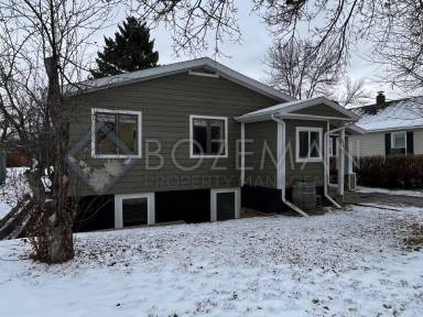 Main picture of 534 N Black Ave