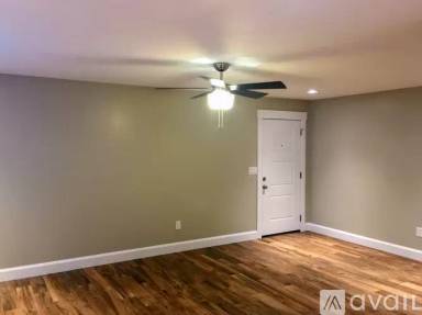 Main picture of 126 W 19th St