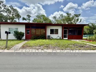 Main picture of 105 N Lincoln Ave