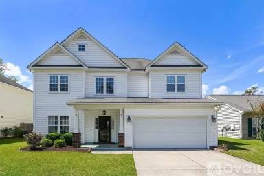 Main picture of 5125 Birdie Ln