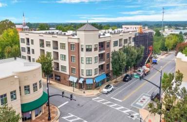 Main picture of 155 Broad St