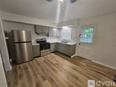 Main picture of 204 Lisa Ave