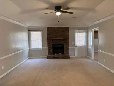 Main picture of 6657 Lemans Ln