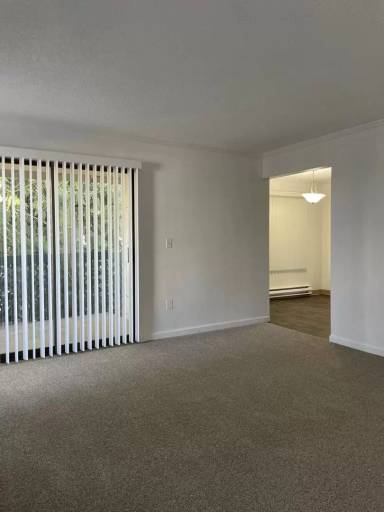 Main picture of 13040 12th Ave SW