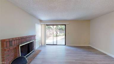 Main picture of 1301 Melbourne St