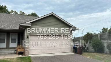 Main picture of 5557 154th Ln NW