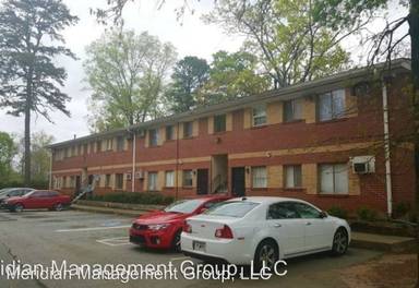 Main picture of 4855 College St