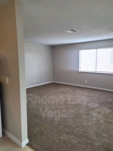 Main picture of 2341 Exeter Dr