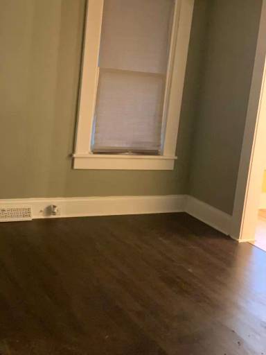 Main picture of 211 W Corriher Ave