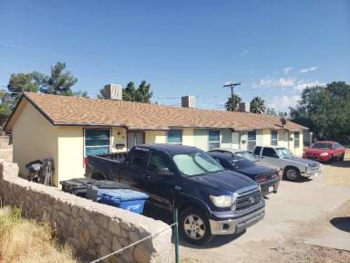 Main picture of 7375 N Loop Dr