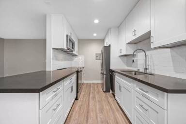 Main picture of Los Robles Apartments