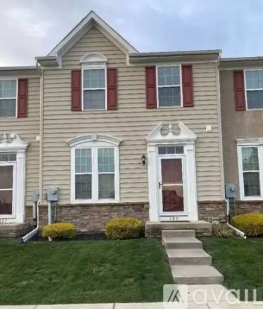 Main picture of 125 Raven Ct