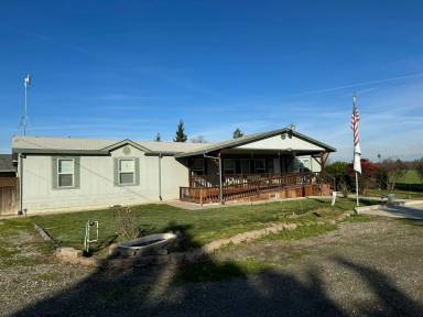 Main picture of 7740 White Crane Rd