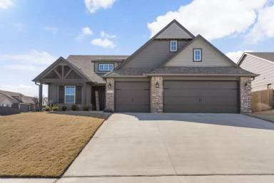 Main picture of 3910 S 13th Pl