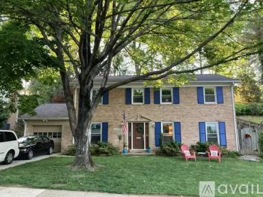 Main picture of 6106 Larstan Dr