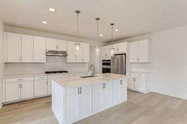 Main picture of 6085 N Malta St