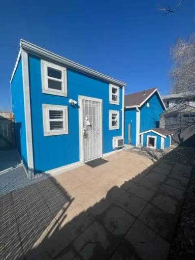 Main picture of 1355 Prater Way