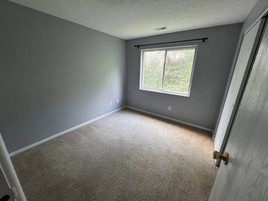 Main picture of 2769 Queen City Ave