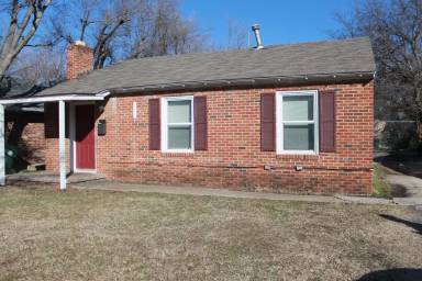 Main picture of 505 E Curtis Dr