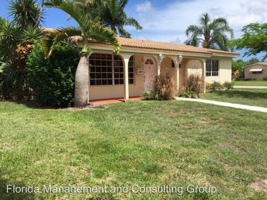 Main picture of 1801 N 39th Ave