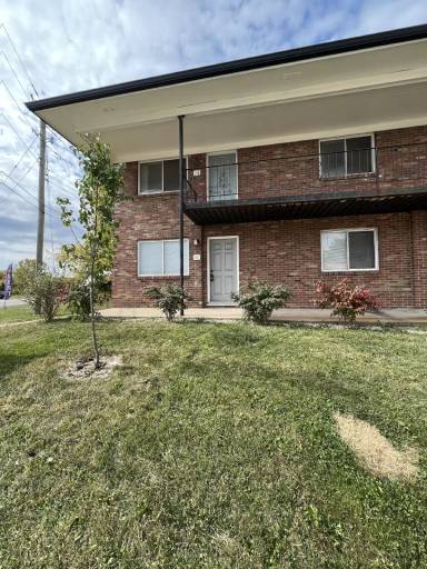 Main picture of 10291-301 Medallion Dr