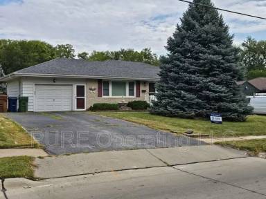 Main picture of 1501 Freeman Dr