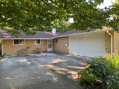Main picture of 5434 Berkshire Dr