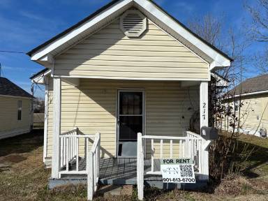 Main picture of 217 Haywood St