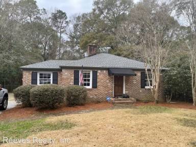 Main picture of 309 Border Dr W