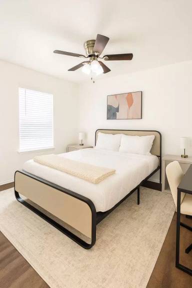 Main picture of 2703 Tara Dr