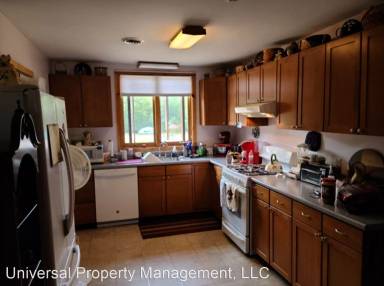 Main picture of 10 Watson Rd