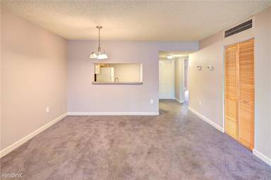 Main picture of 530 SW 113th Way