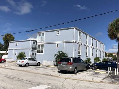 Main picture of 276 Polk Ave