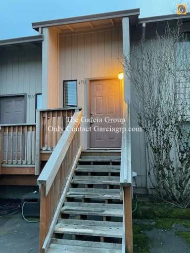 Main picture of 1520 SW Dewitt St