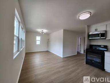 Main picture of 10847 Tuxford St