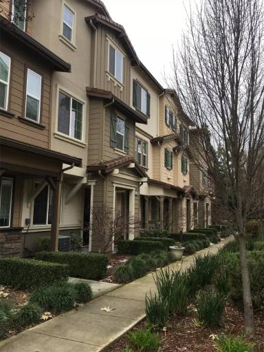 Main picture of 6704 S Mariposa Ln