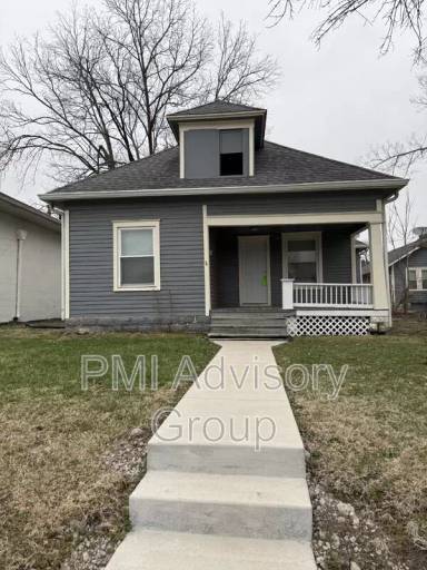 Main picture of 2106 SW 10th Ave