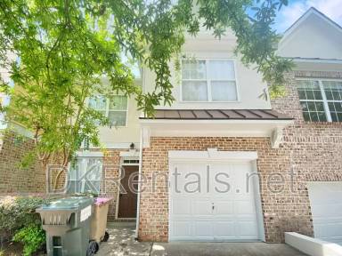 Main picture of 336 Saint Claire Dr