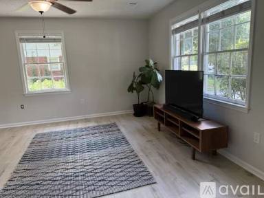 Main picture of 4451 Donwood Dr