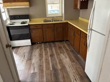 Main picture of 807 Perry St