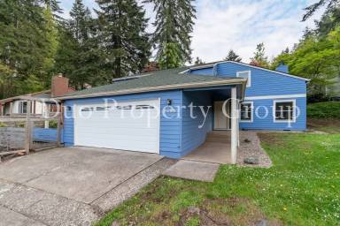 Main picture of 2286 Corinthian Ct
