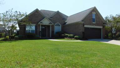 Main picture of 4016 Lake Russell Dr