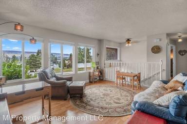Main picture of 1100 Vista Pl