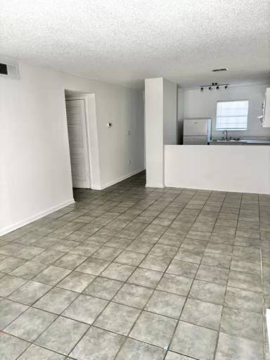 Main picture of 99 S 3rd St