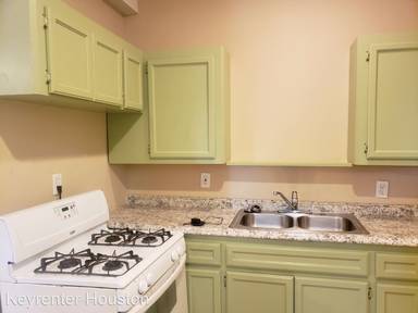 Main picture of 12749 Greens Bayou St
