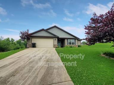 Main picture of 138 Autumn Hill Rd