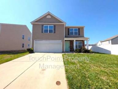 Main picture of 2525 McIntosh St