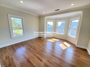 Main picture of 76 Cross St
