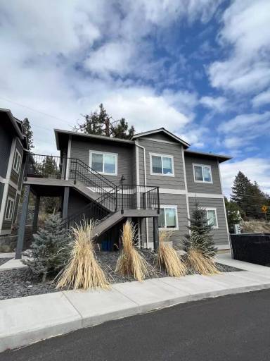 Main picture of 2076 NW Black Pines Pl