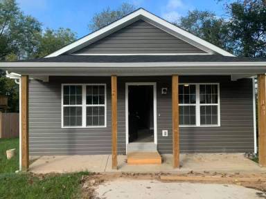 Main picture of 103 Kentucky Ave